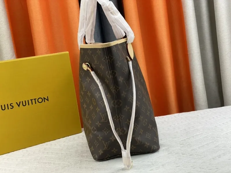 LV Shopping Bags-18 - Image 4
