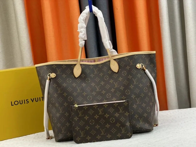 LV Shopping Bags-19
