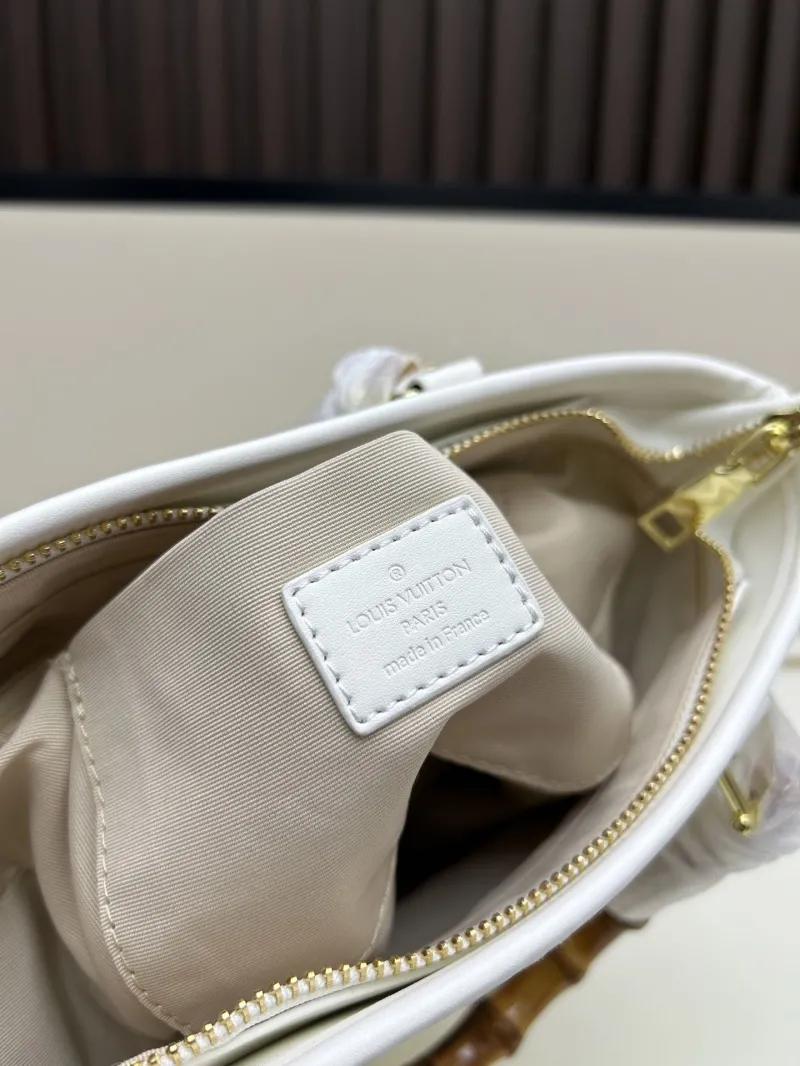 LV Shopping Bags-22 - Image 8