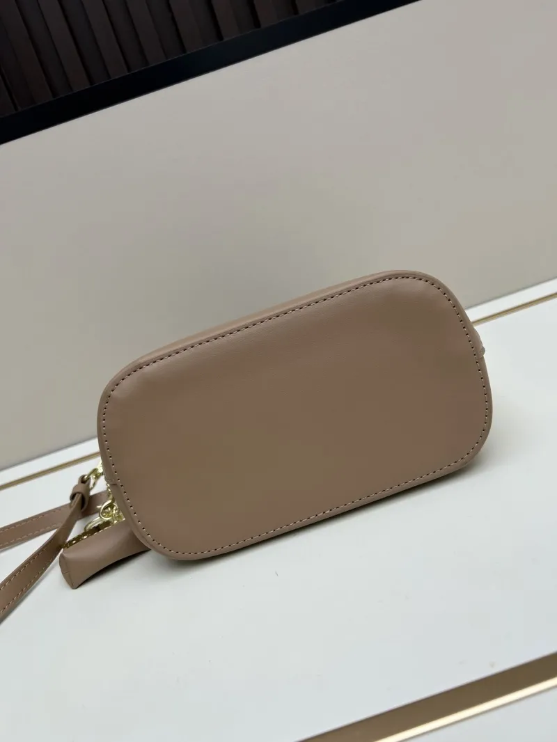 LV Shopping Bags-28 - Image 5