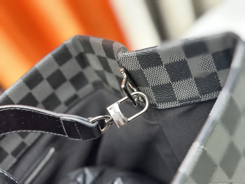LV Shopping Bags-35 - Image 7