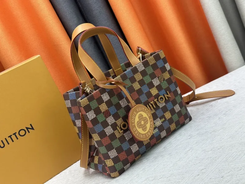 Alternative view of LV Shopping Bags-38