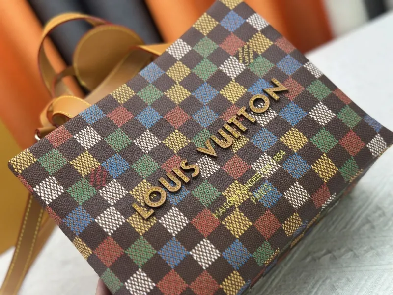 LV Shopping Bags-38 - Image 6