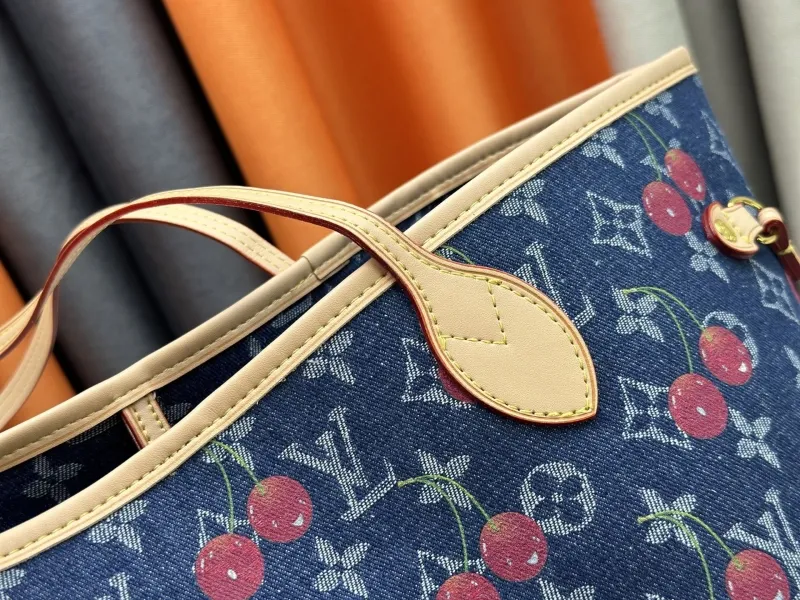 LV Shopping Bags-39 - Image 7