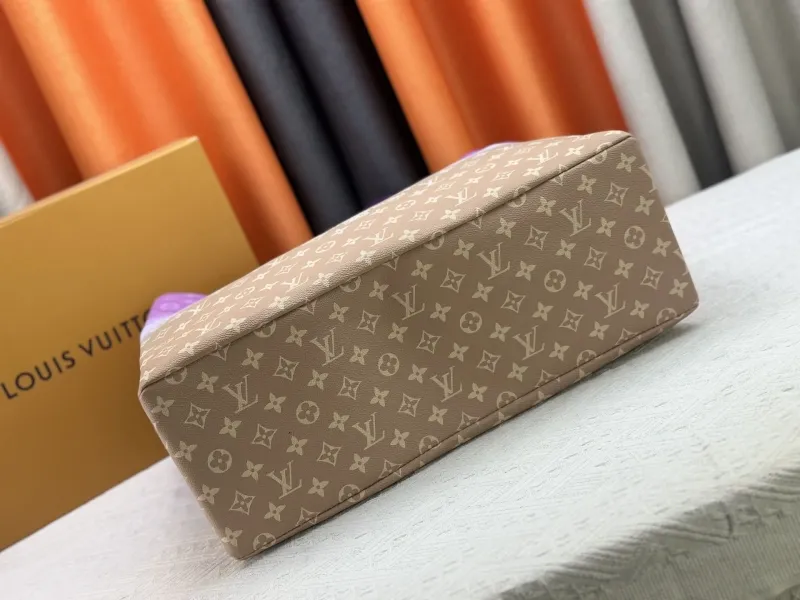 LV Shopping Bags-44 - Image 5