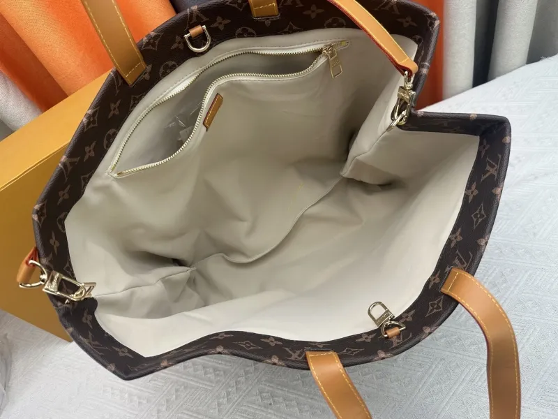LV Shopping Bags-45 - Image 9