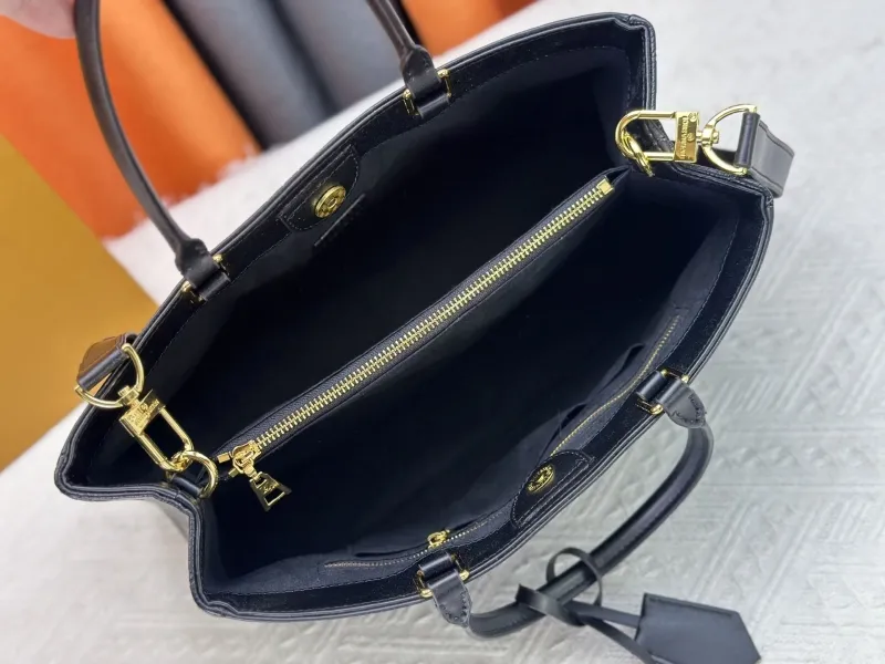LV Shopping Bags-46 - Image 8