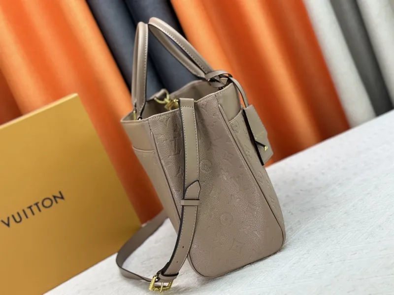 LV Shopping Bags-47 - Image 3