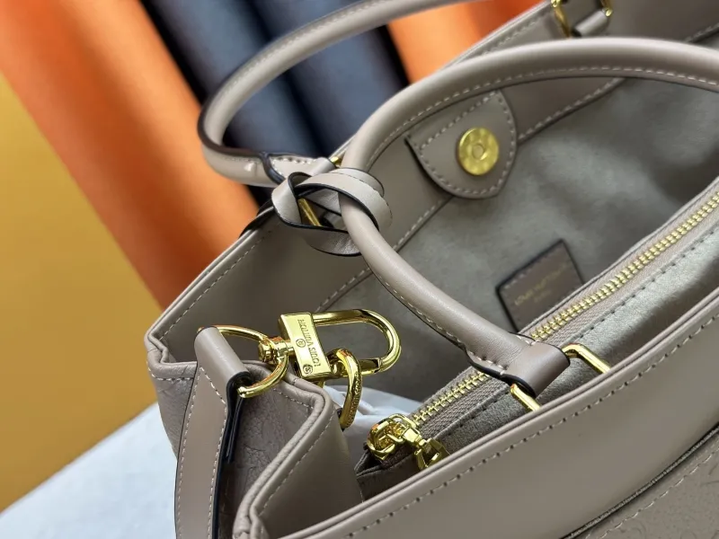 LV Shopping Bags-47 - Image 7