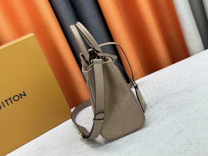 LV Shopping Bags-49 - Image 3