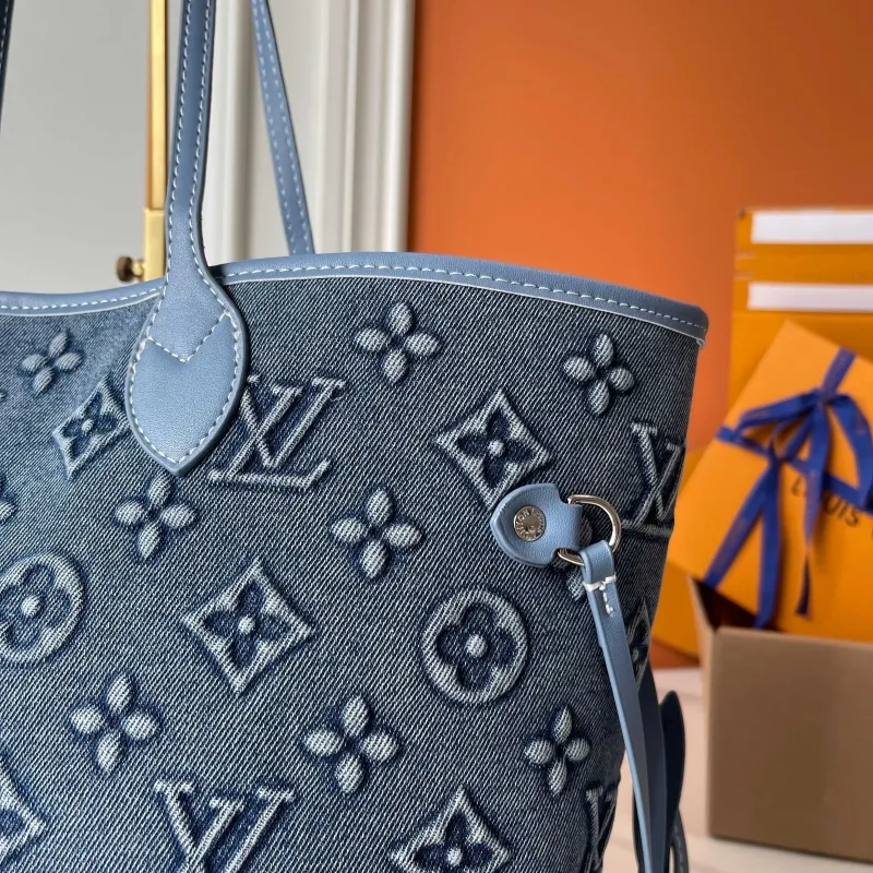 LV Shopping Bags-50 - Image 5