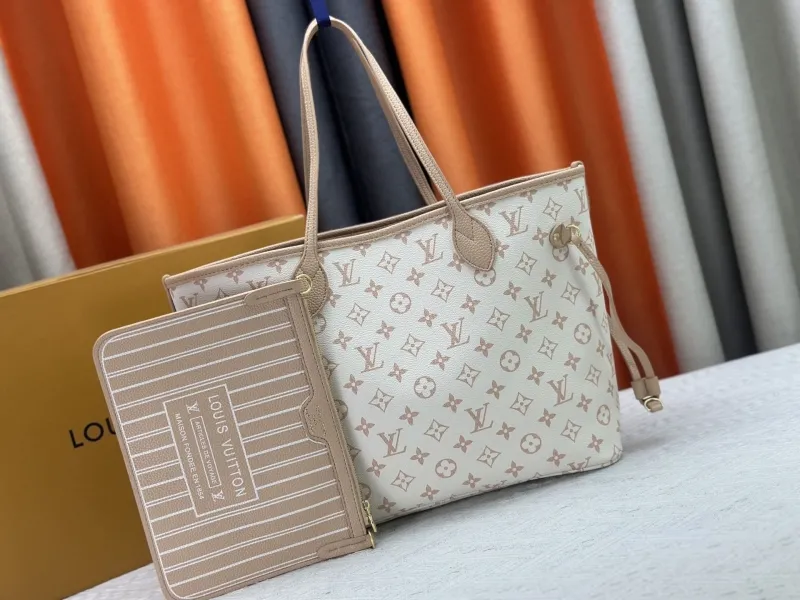 LV Shopping Bags-67