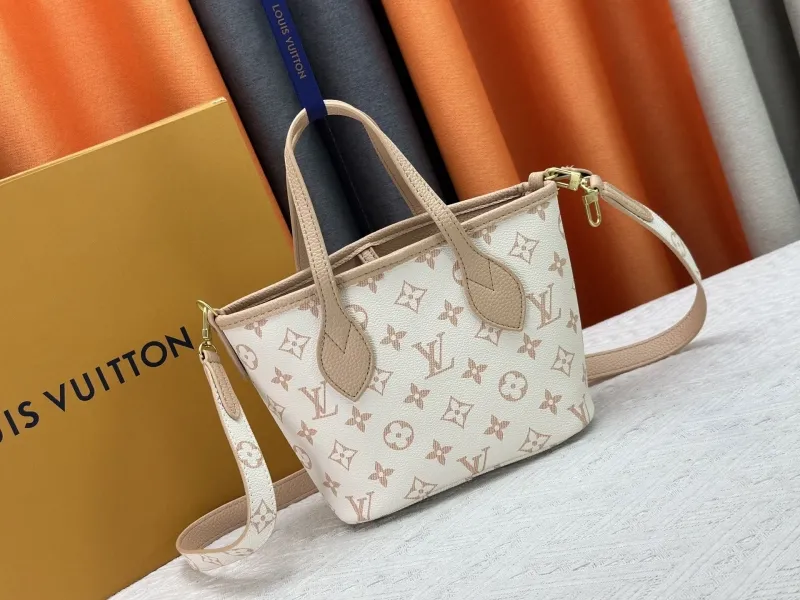 Alternative view of LV Shopping Bags-68