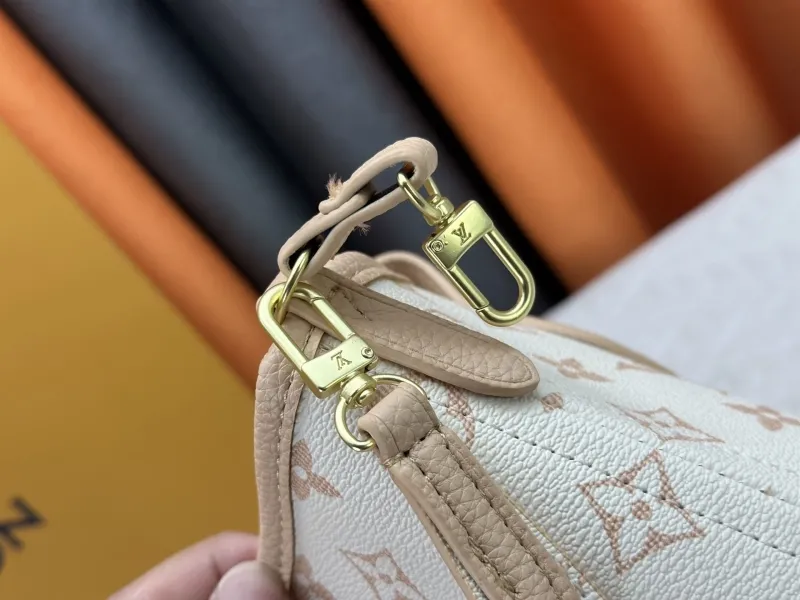 LV Shopping Bags-68 - Image 6