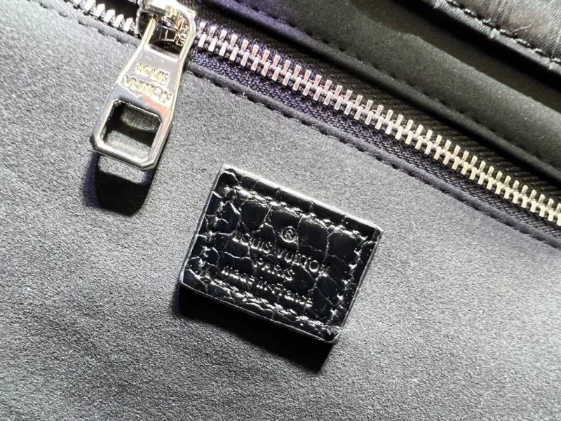 LV Shopping Bags-88 - Image 9