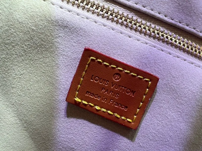 LV Shopping Bags-90 - Image 8