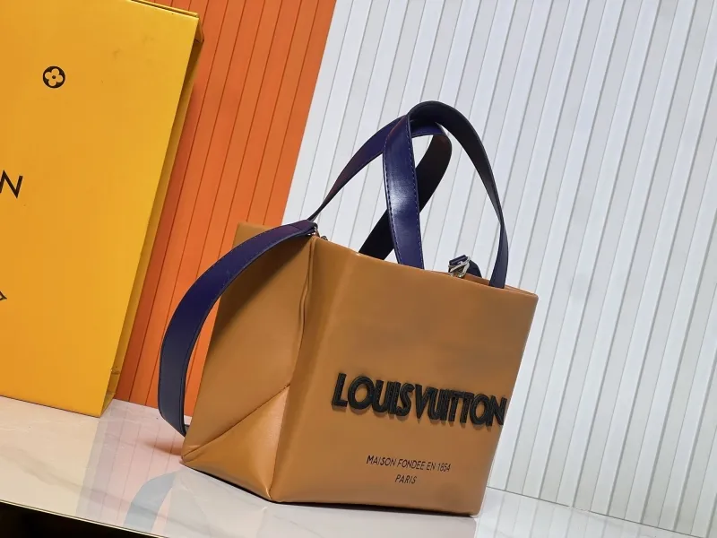 Alternative view of LV Shopping Bags-92