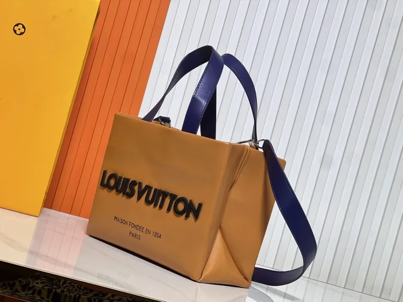 LV Shopping Bags-92 - Image 3