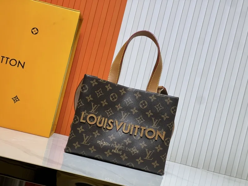 LV Shopping Bags-93