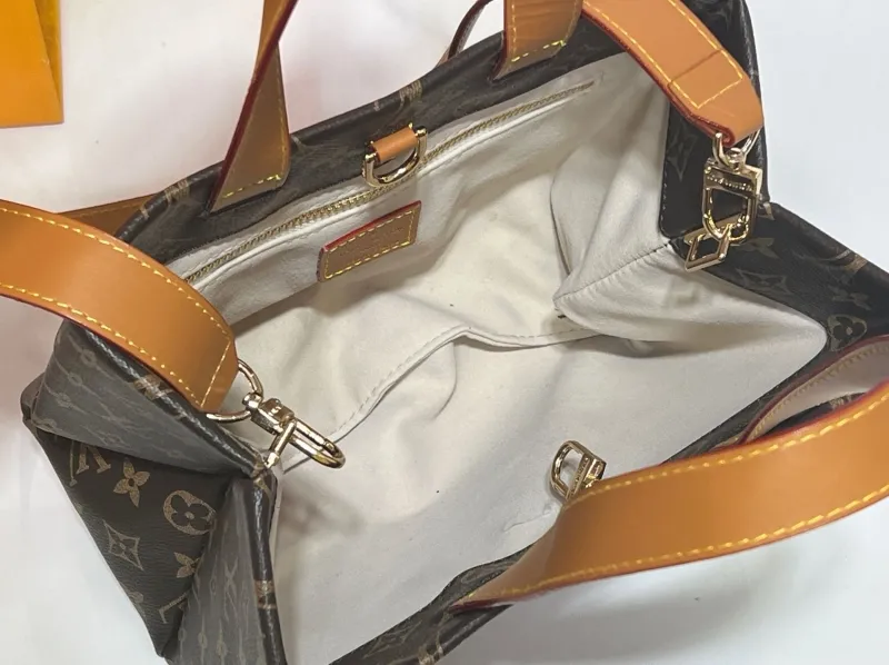 LV Shopping Bags-93 - Image 8