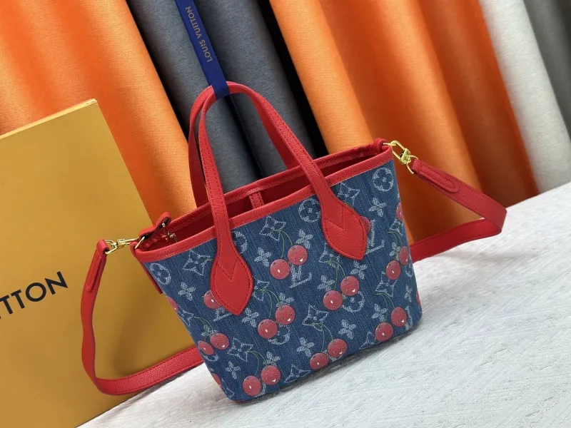 Alternative view of LV Shopping Bags-95