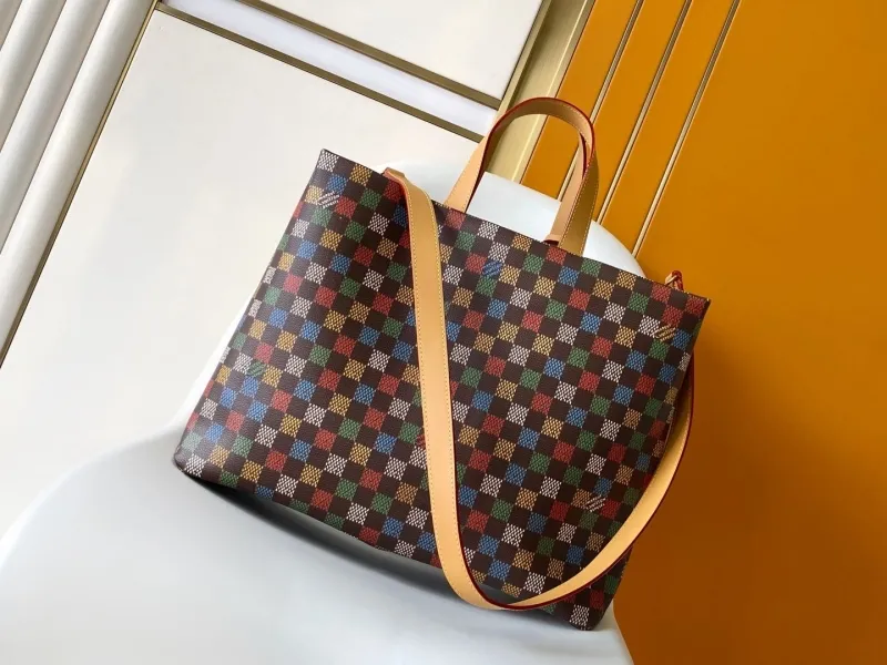 LV Shopping Bags-96 - Image 3