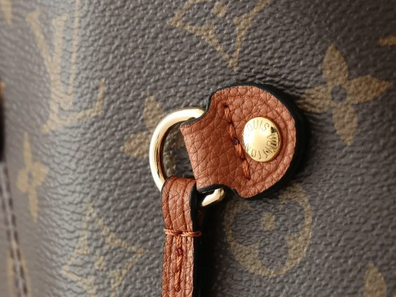 LV Shopping Bags-97 - Image 5