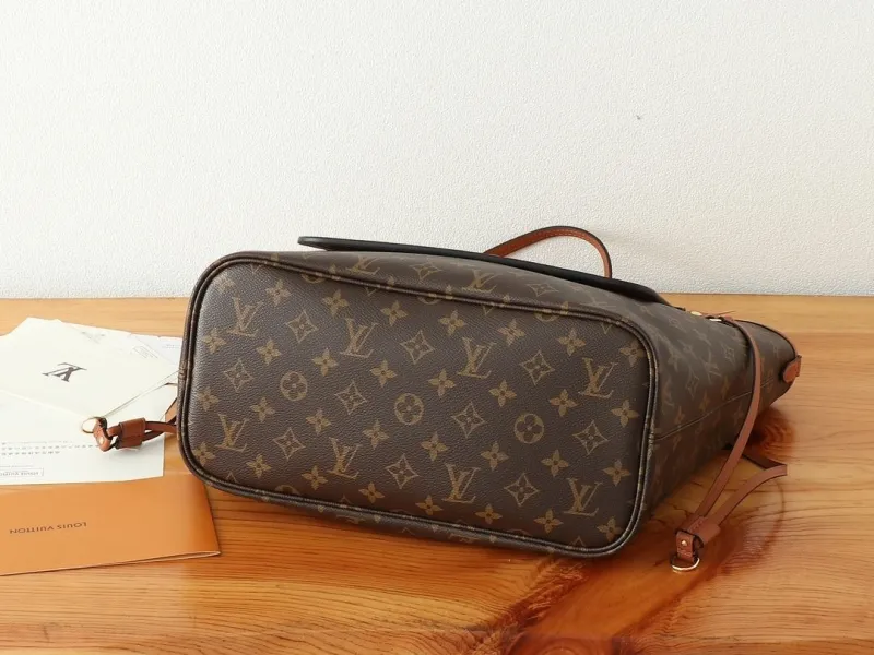 LV Shopping Bags-97 - Image 8