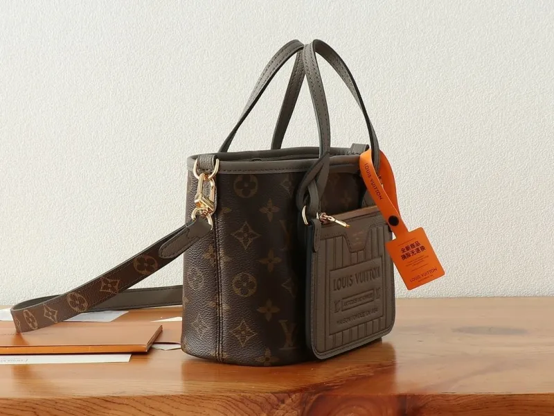 Alternative view of LV Shopping Bags-99