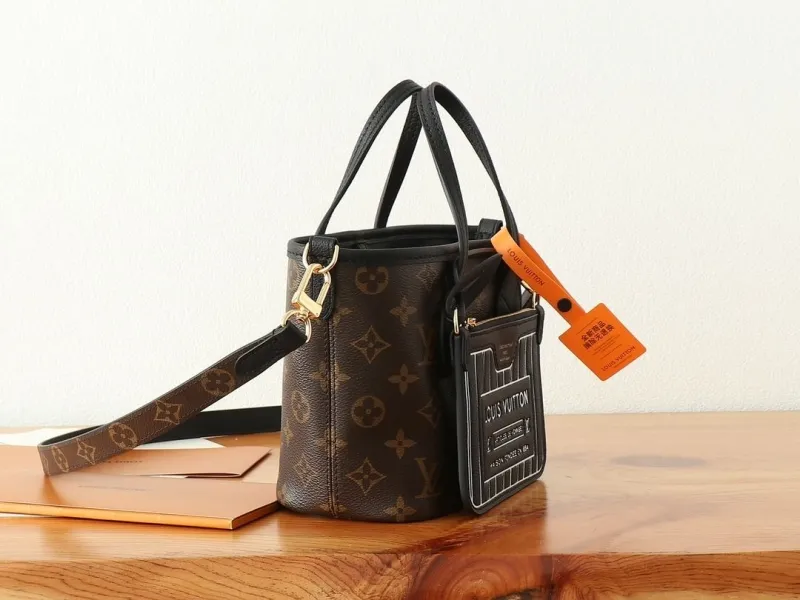 Alternative view of LV Shopping Bags-100