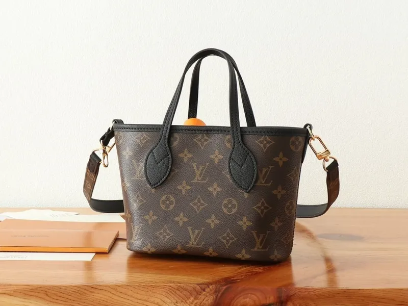 LV Shopping Bags-100 - Image 3