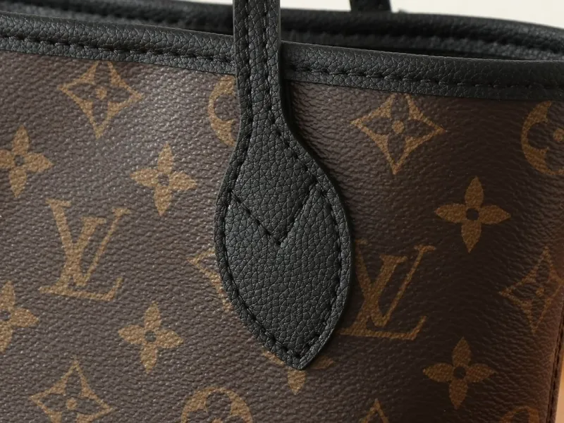 LV Shopping Bags-100 - Image 5
