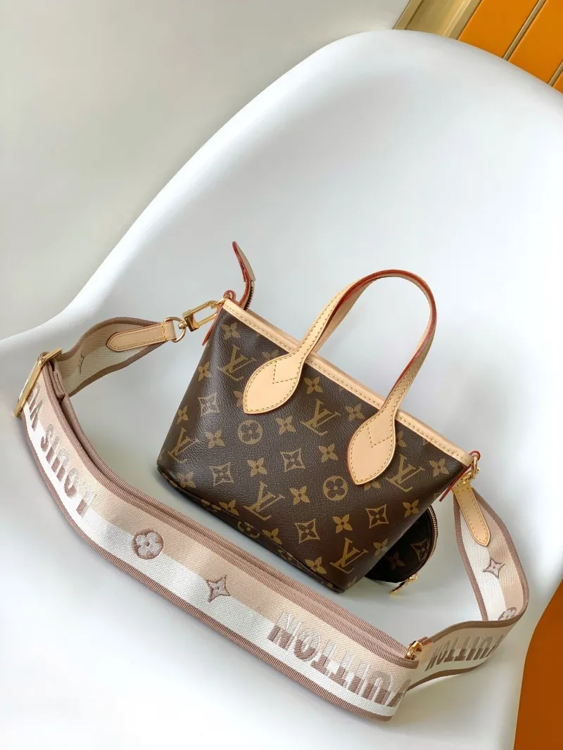 LV Shopping Bags-102 - Image 3