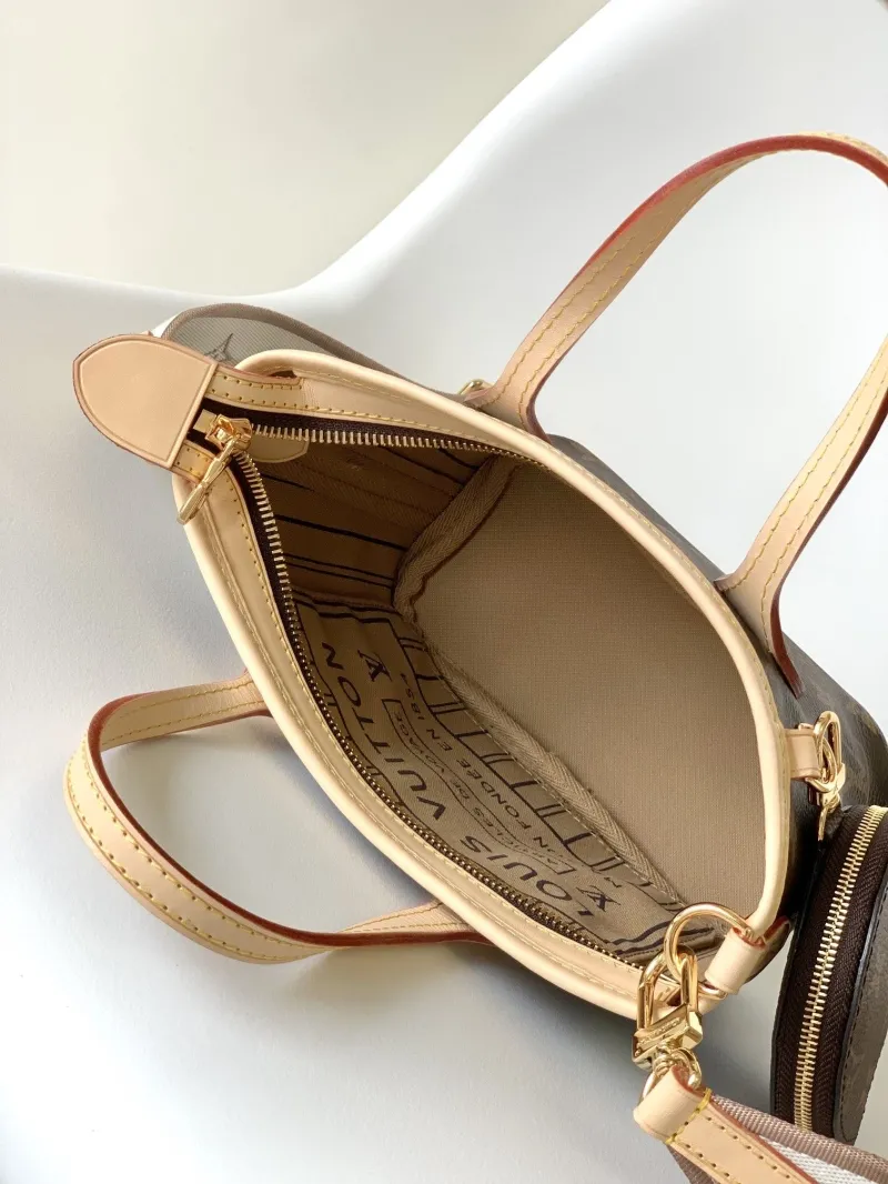 LV Shopping Bags-102 - Image 9