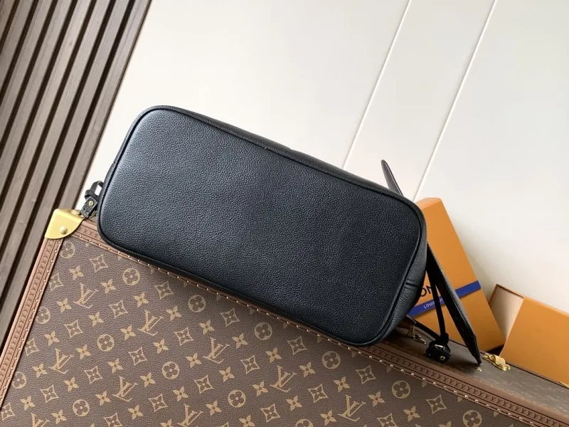 LV Shopping Bags-105 - Image 4
