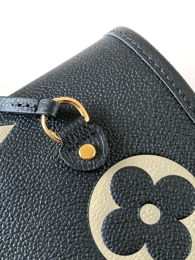LV Shopping Bags-105 - Image 7
