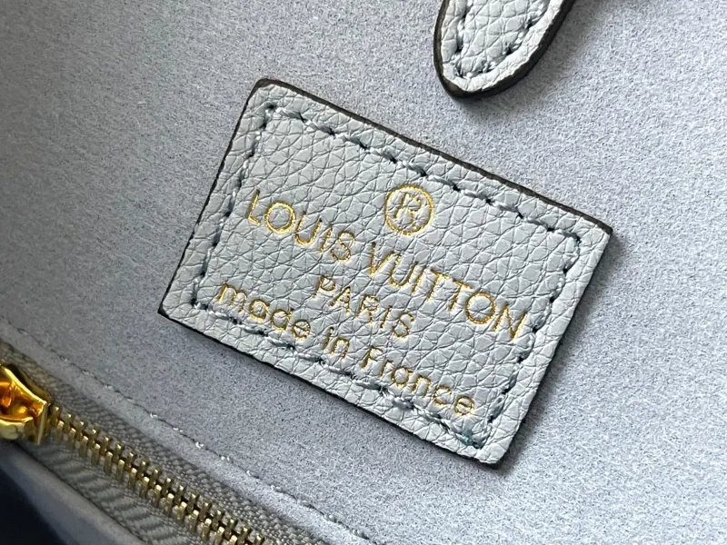 LV Shopping Bags-113 - Image 8