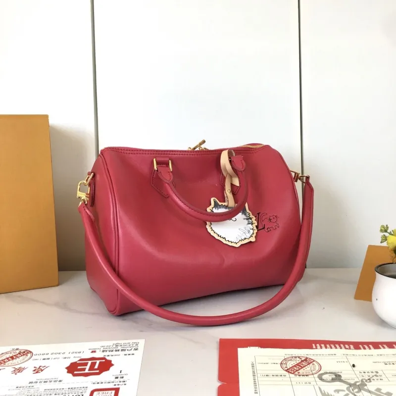 Alternative view of LV Speedy Bags-25