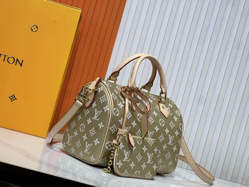 Alternative view of LV Speedy Bags-113