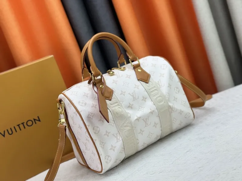 Alternative view of LV Speedy Bags-121