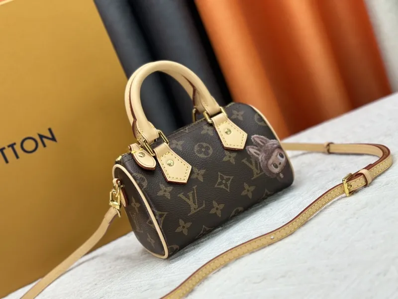 Alternative view of LV Speedy Bags-124