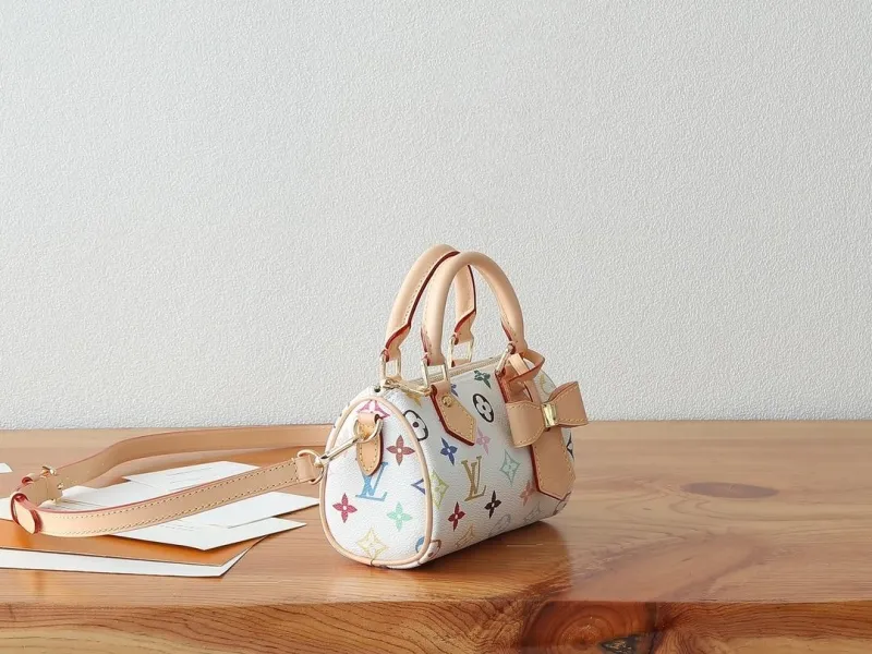 Alternative view of LV Speedy Bags-127
