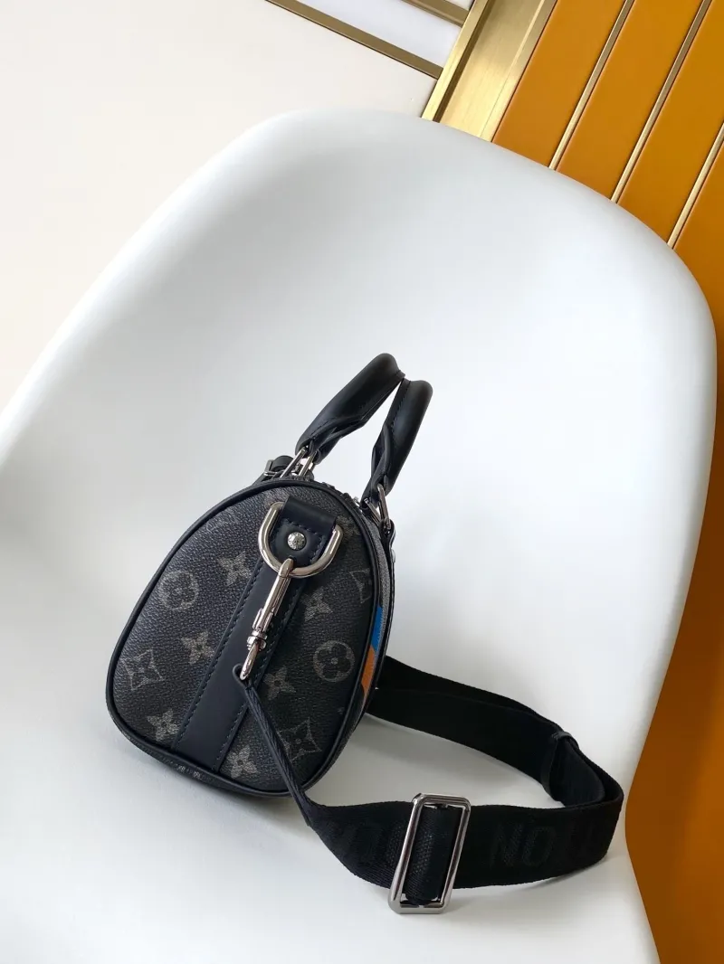 Alternative view of LV Speedy Bags-128