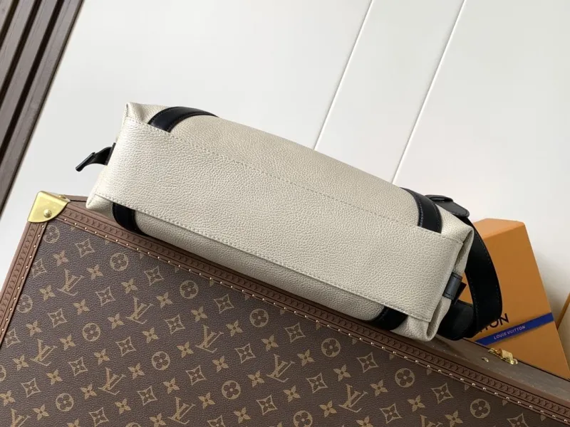 LV Speedy Bags-135 - Image 4