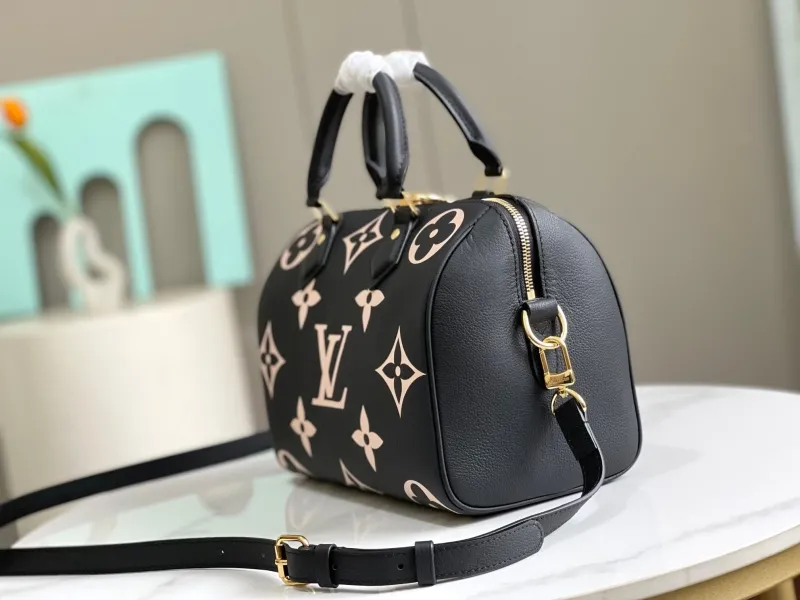 Alternative view of LV Speedy Bags-138