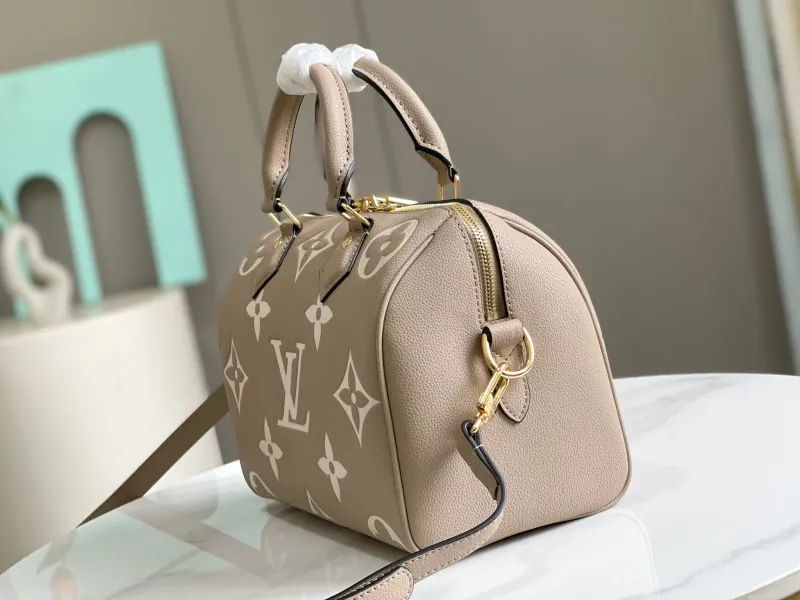 Alternative view of LV Speedy Bags-139