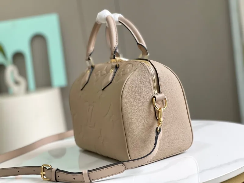 Alternative view of LV Speedy Bags-140