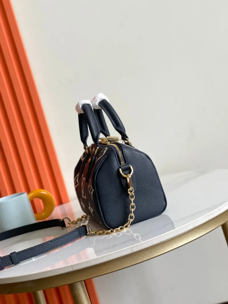 Alternative view of LV Speedy Bags-145