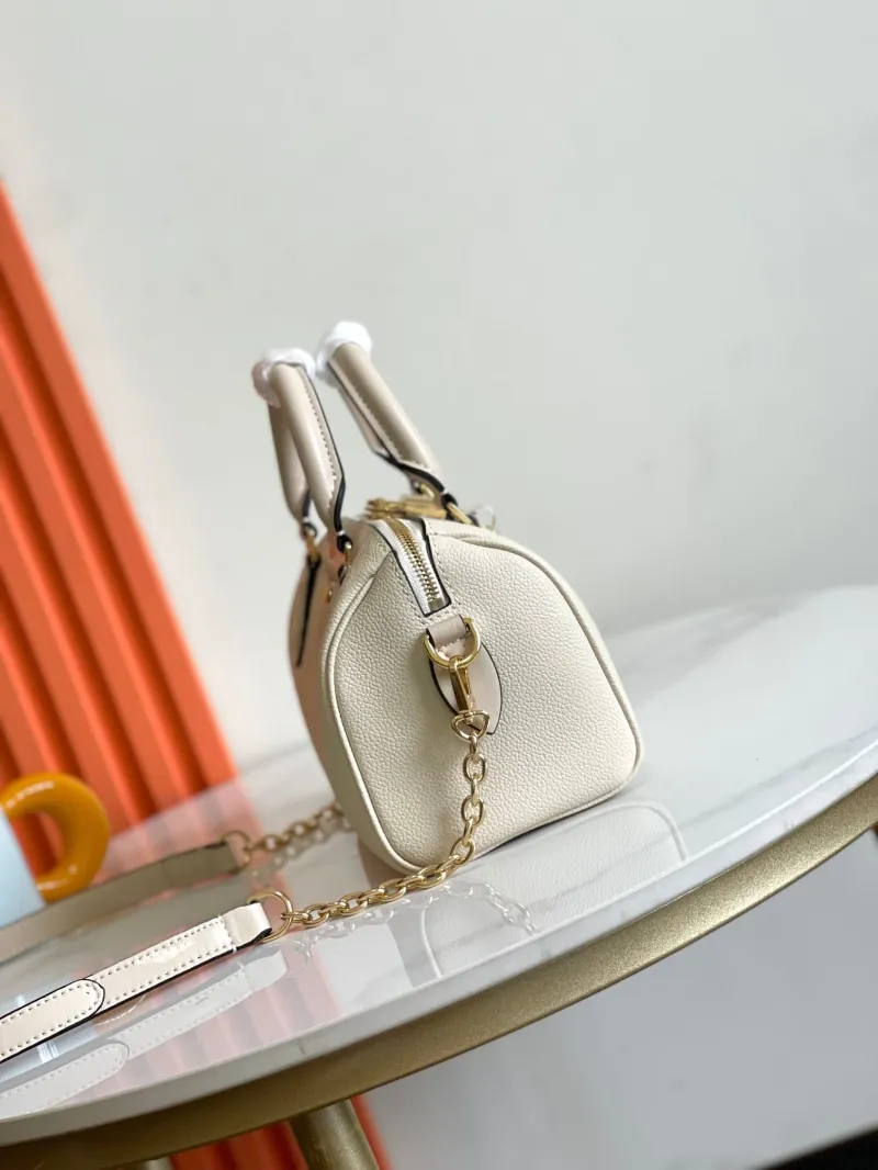 Alternative view of LV Speedy Bags-150
