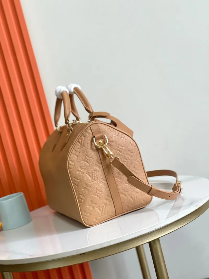 Alternative view of LV Speedy Bags-156
